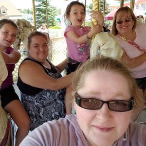 Meet your Posher, Danielle